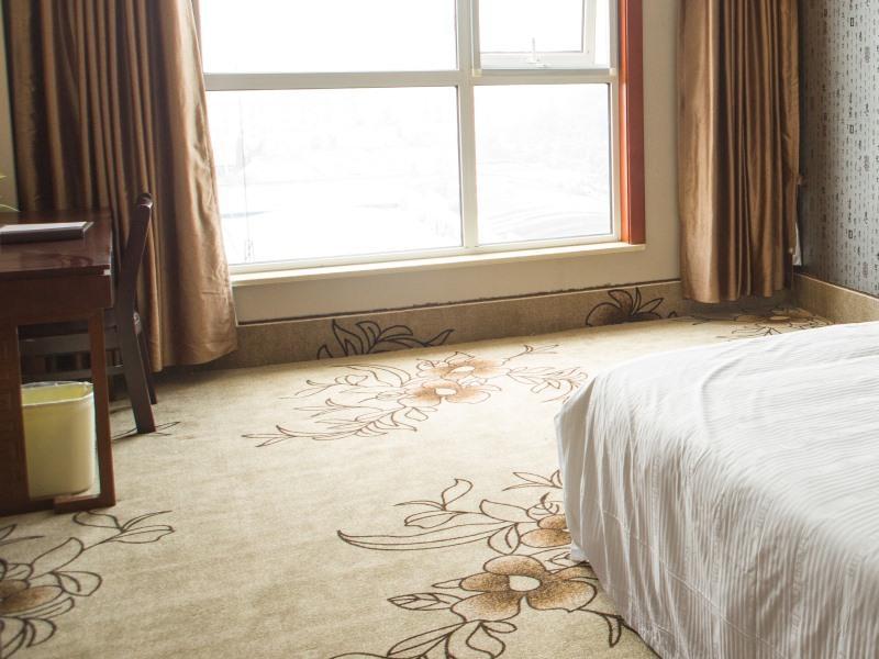 Greentree Inn Shandong Zaozhuang Shanting Jinkeguoji Yijiaren Business Hotel Zewnętrze zdjęcie